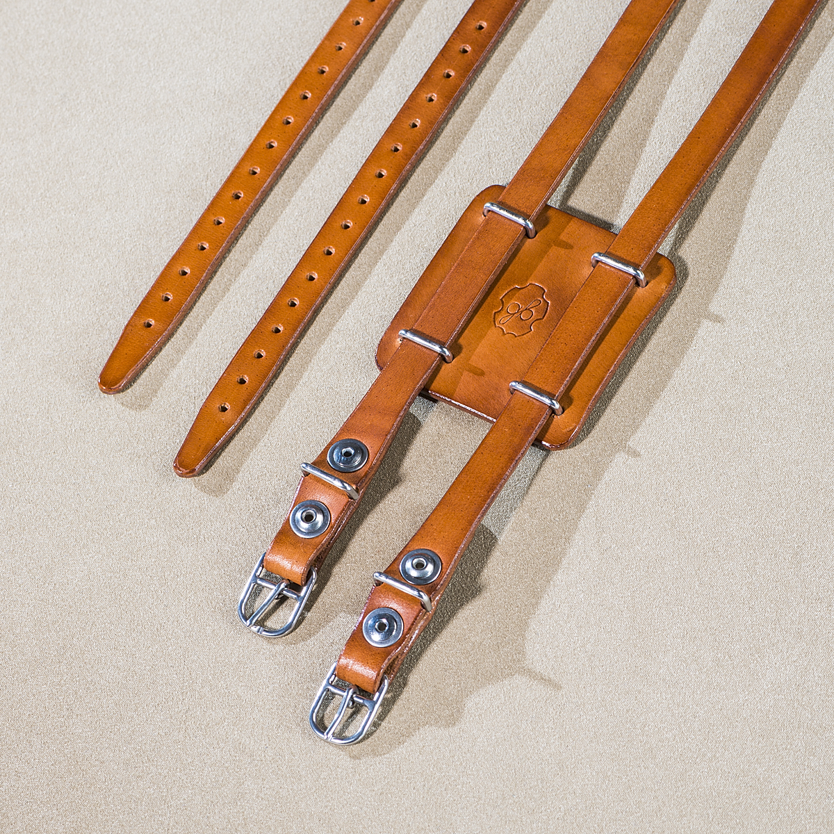 Double leather toe straps Caramel 3.