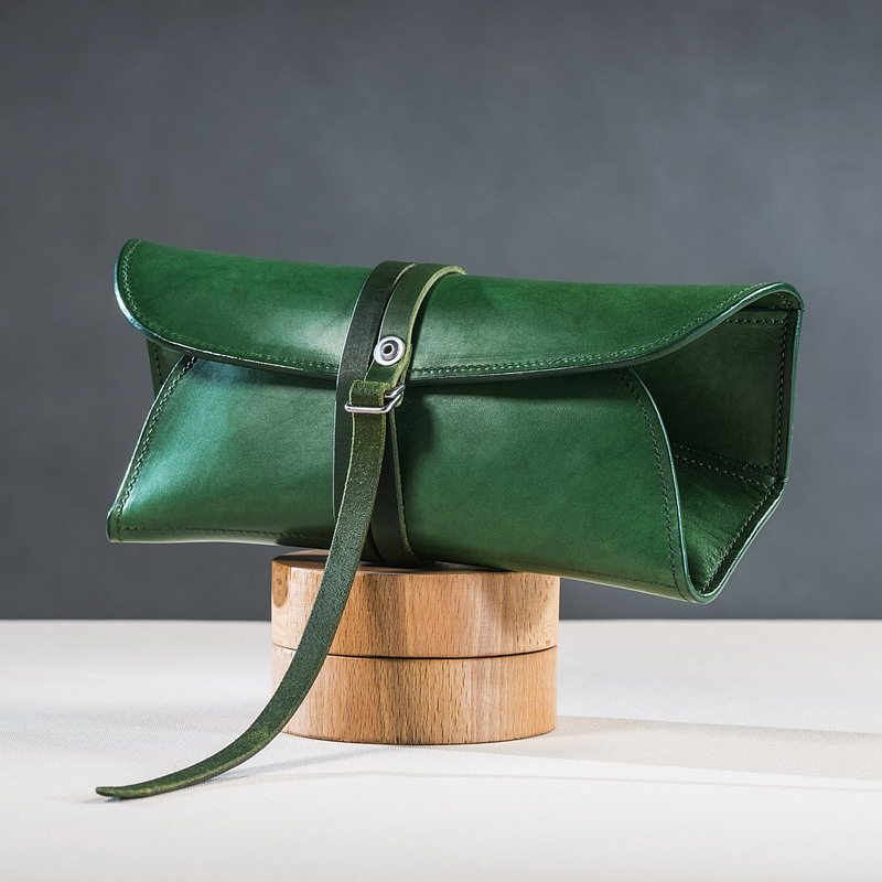 Leather-roll-bag-Green-1-800x.jpg