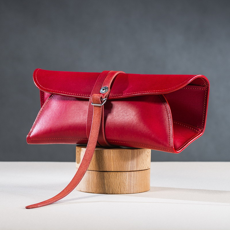 Leather-roll-bag-Red-1-800x.jpg
