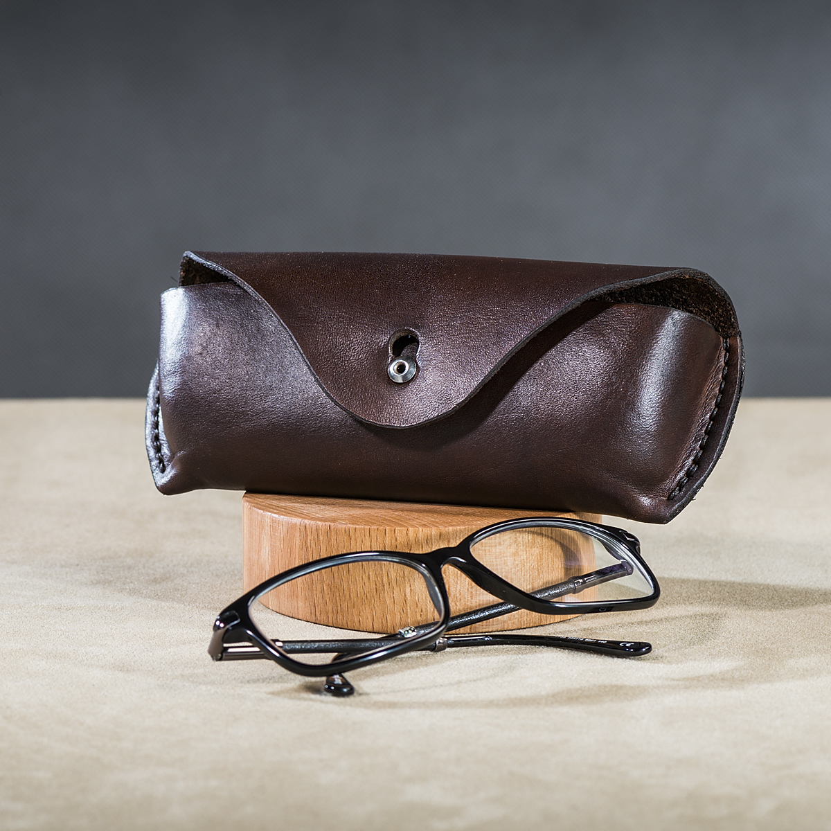 Leather spectacle cases Brown 2.